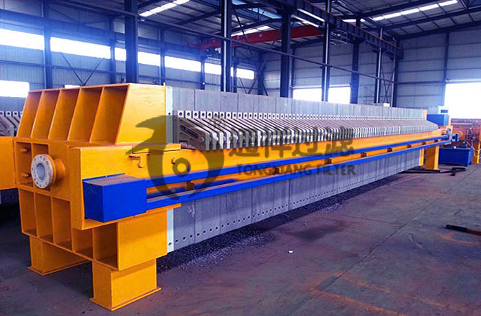 1250型自动拉板压滤机