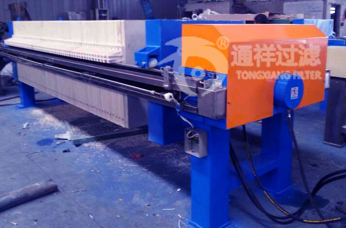 800型号自动拉板厢式压滤机